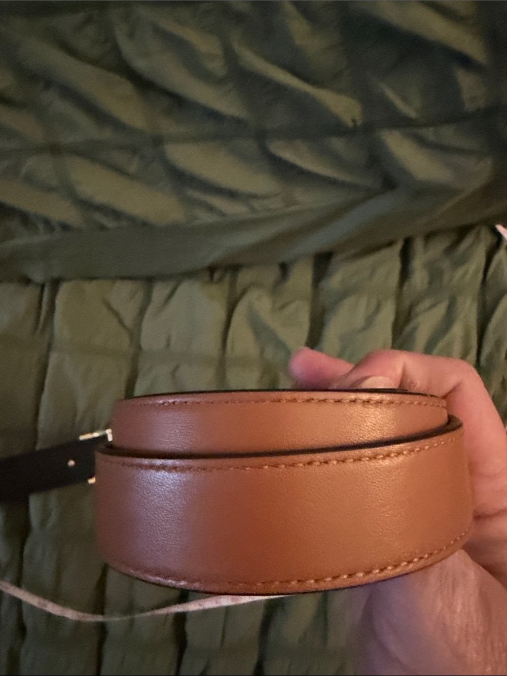 Tory Burch Reversible Black/Brown Leather Belt with Gold Logo Buckle, Size XL - Picture 4 of 8
